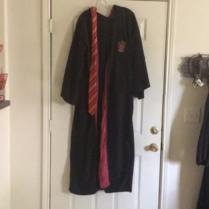 Harry Potter robe and tie!